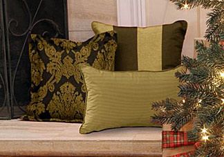 Holiday Collection Pillow Sets