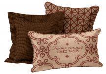 Warm Welcome Pillow Set