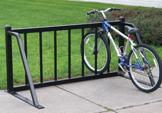 putting bike on bike rack