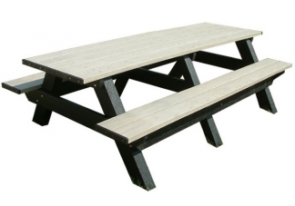 Deluxe 8 Picnic Table