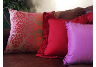 Deep red hot sale pillows