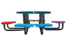 childs picnic table